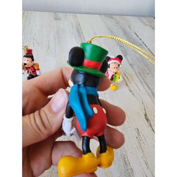 Vintage Mickey mouse ornament singing caroler nutcracker present Xmas tree - Picture 8 of 13